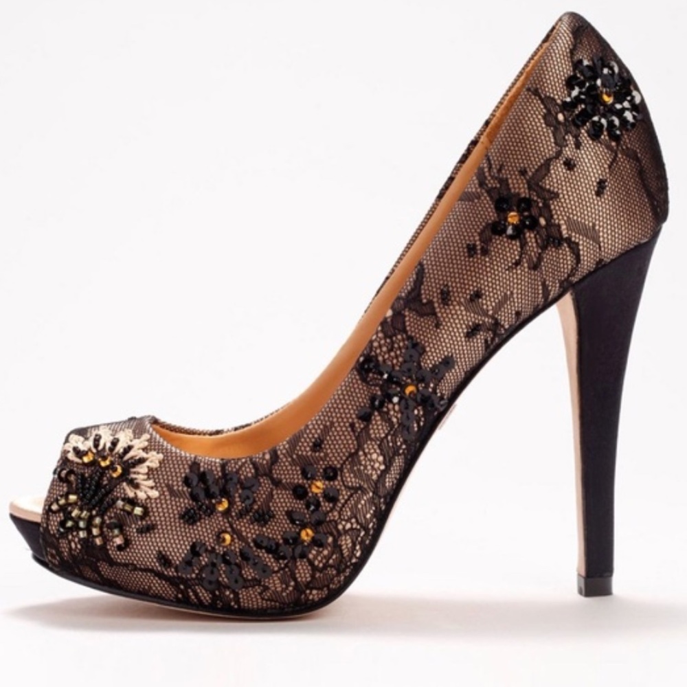 Badgley Mischka Stella Lace Open Toe Size 6.5